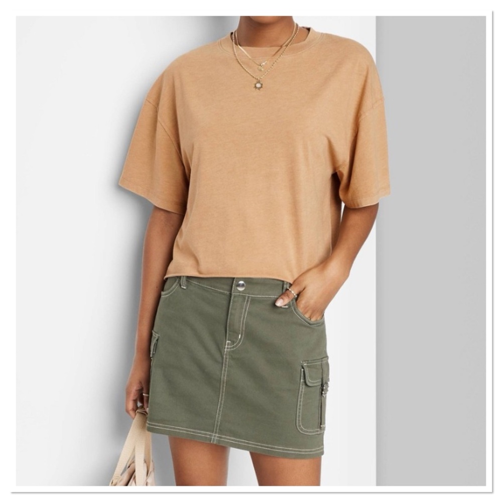 Women’s Short Sleeve Relaxed Fit Cropped T-shirt Wild Fable